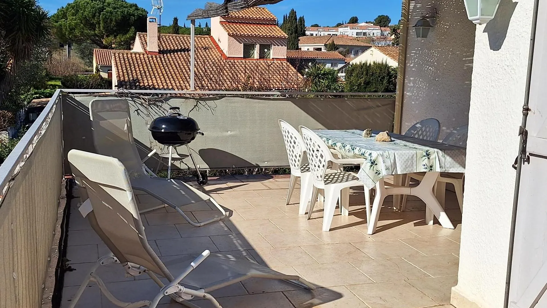 Bel Appartement En Haut De Villa Sanary-sur-Mer