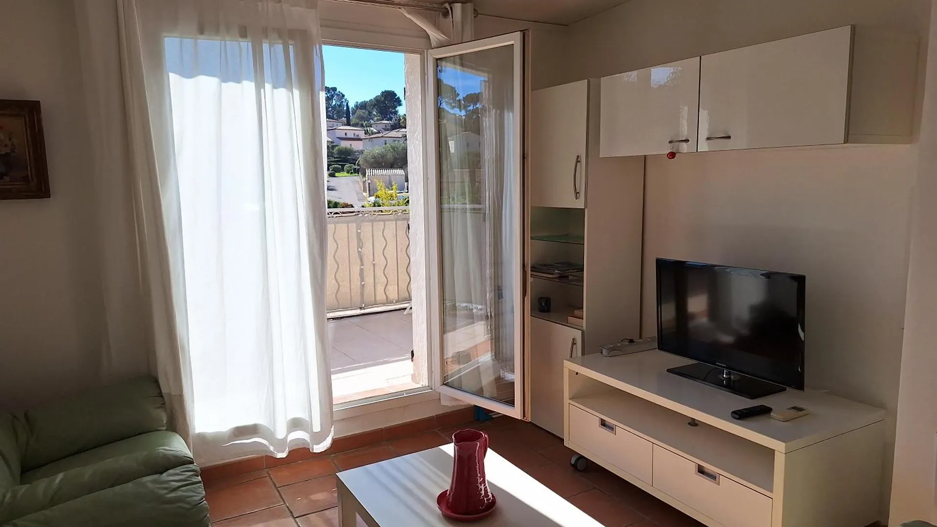 Bel Appartement En Haut De Villa Sanary-sur-Mer