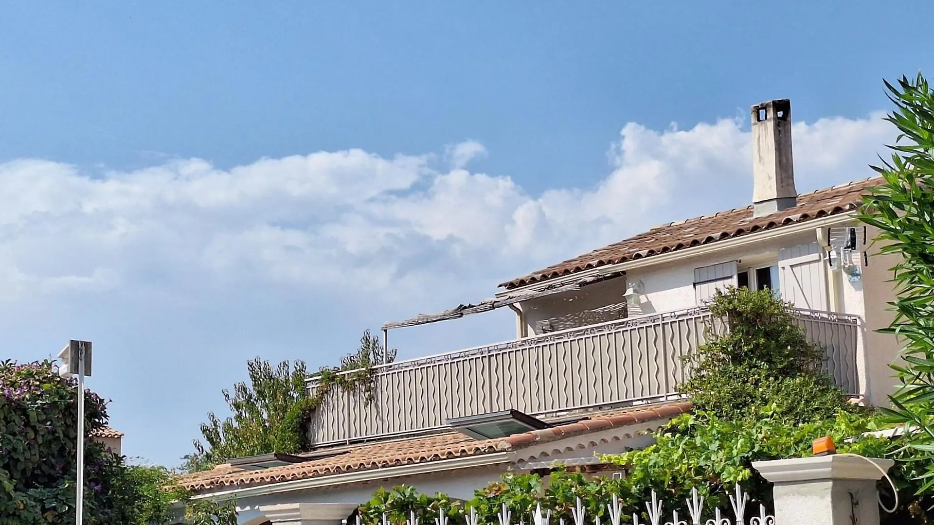 Bel Appartement En Haut De Villa Sanary-sur-Mer France